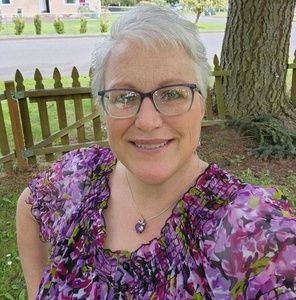 Meet your Posher, Cindy